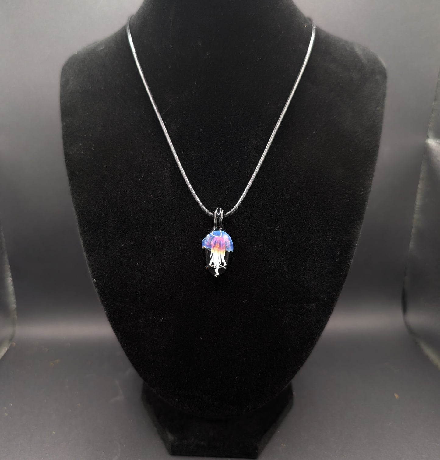 Hand-Blown Glass Jellyfish Pendant (Fiery, Medium)
