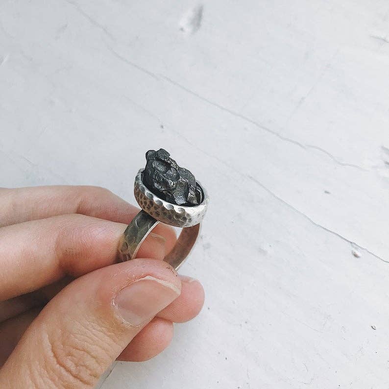 Oval Silver Ring with Authentic Meteorite