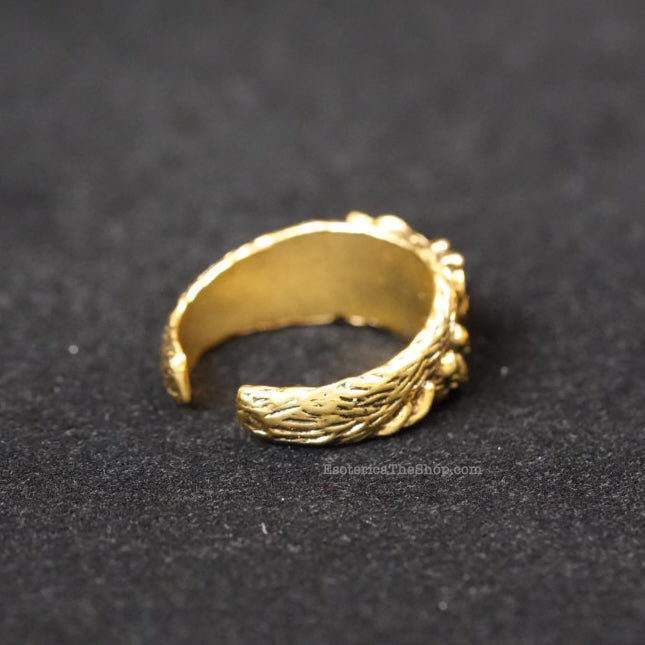 Jumping Spider Ring, Golden