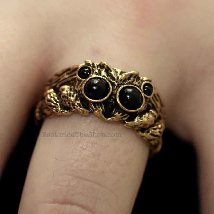Jumping Spider Ring, Golden