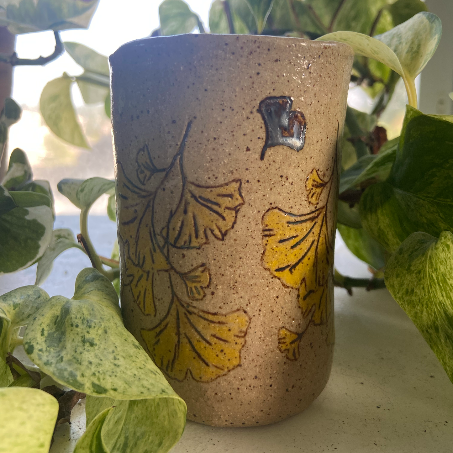 Hand-building botanical mug workshop
