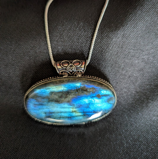 Labradorite Sterling Silver Pendant