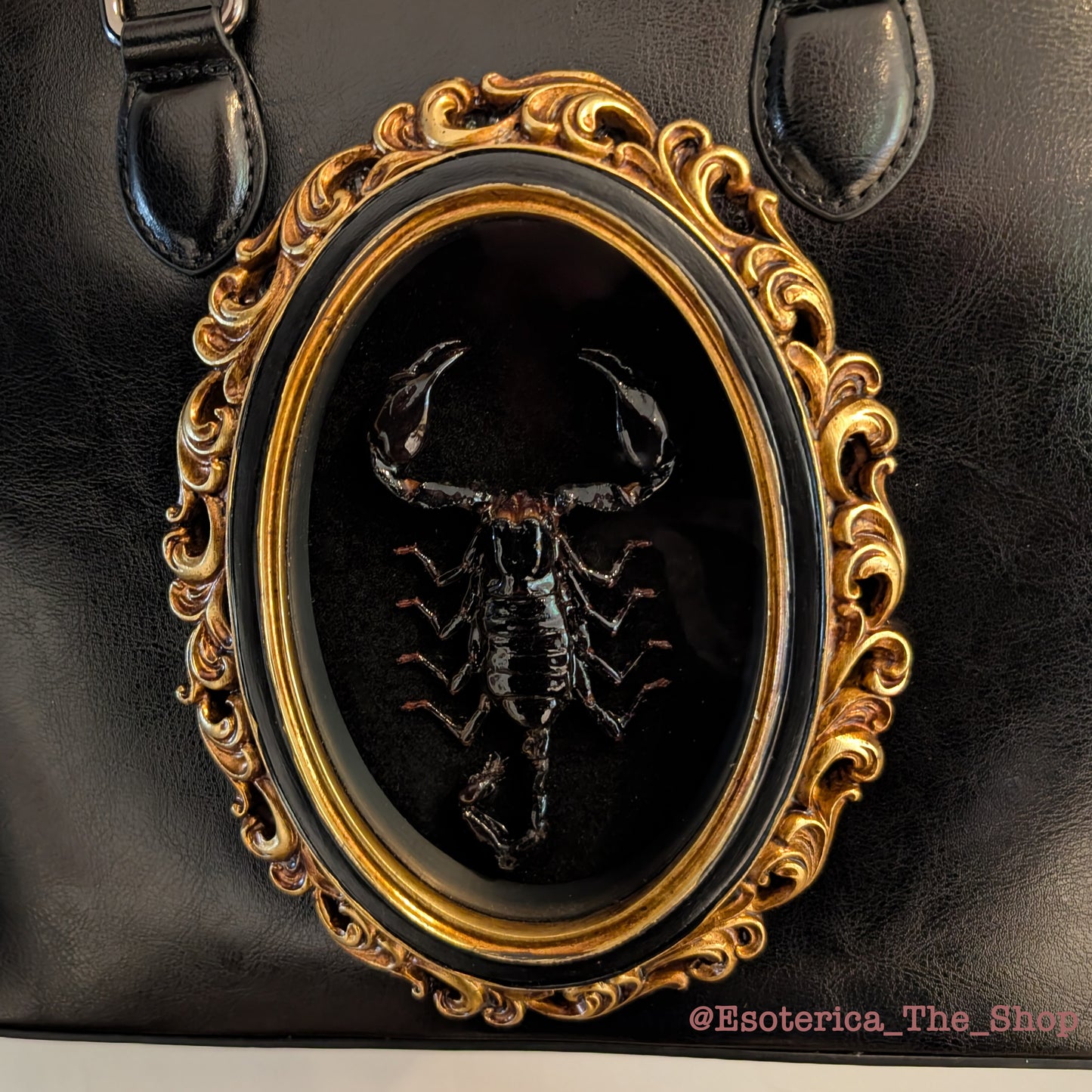 Real Scorpion Handbag - Gold Frame