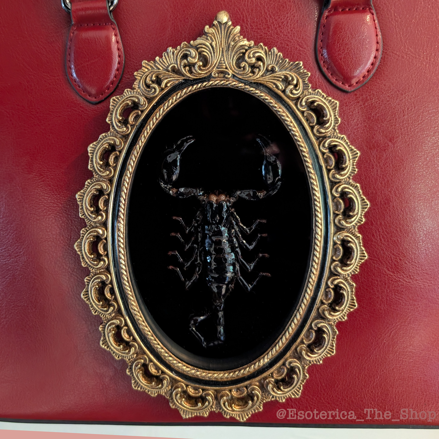 Real Scorpion Handbag - Gold Frame