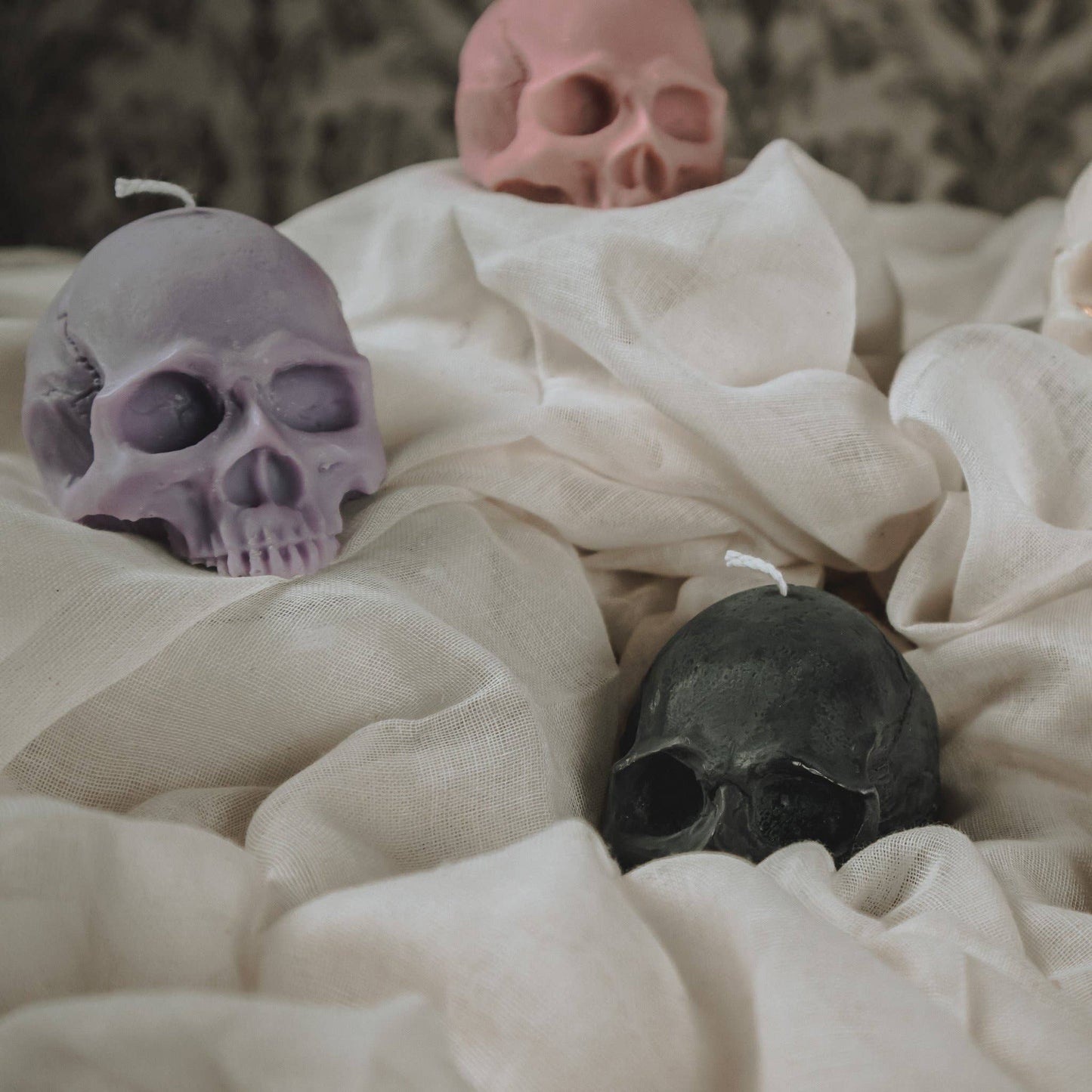 Half Skull Candle